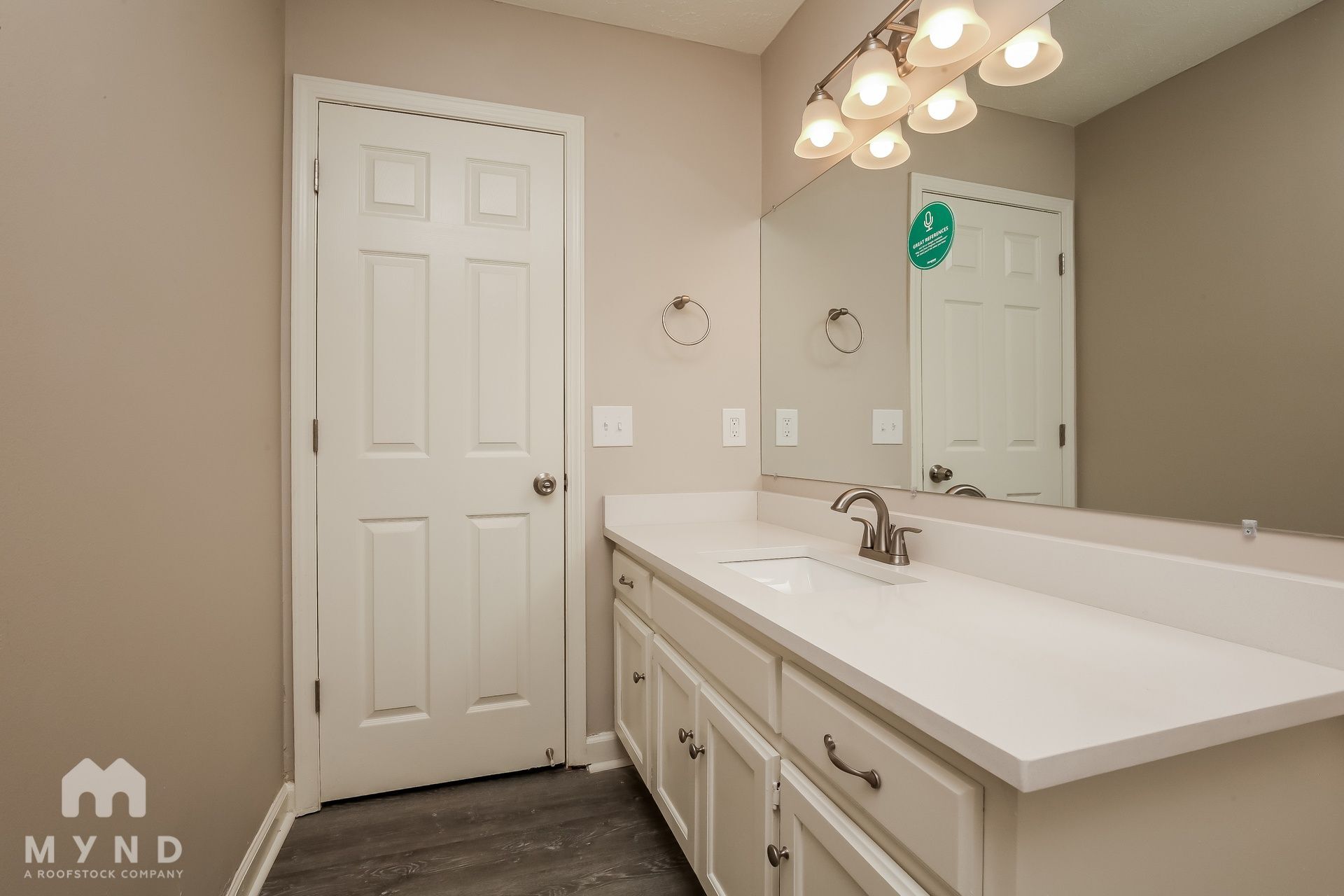 Building Photo - 6216 Rocky Top Dr