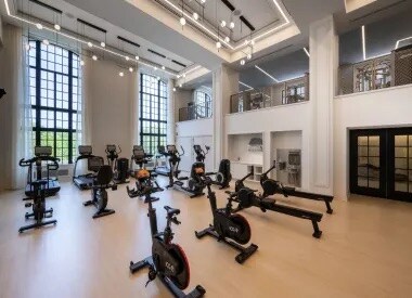 Building Photo - 2300 N Lincoln Park W