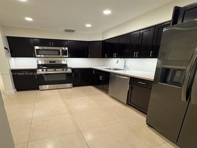 Building Photo - 10431 SW 54th St