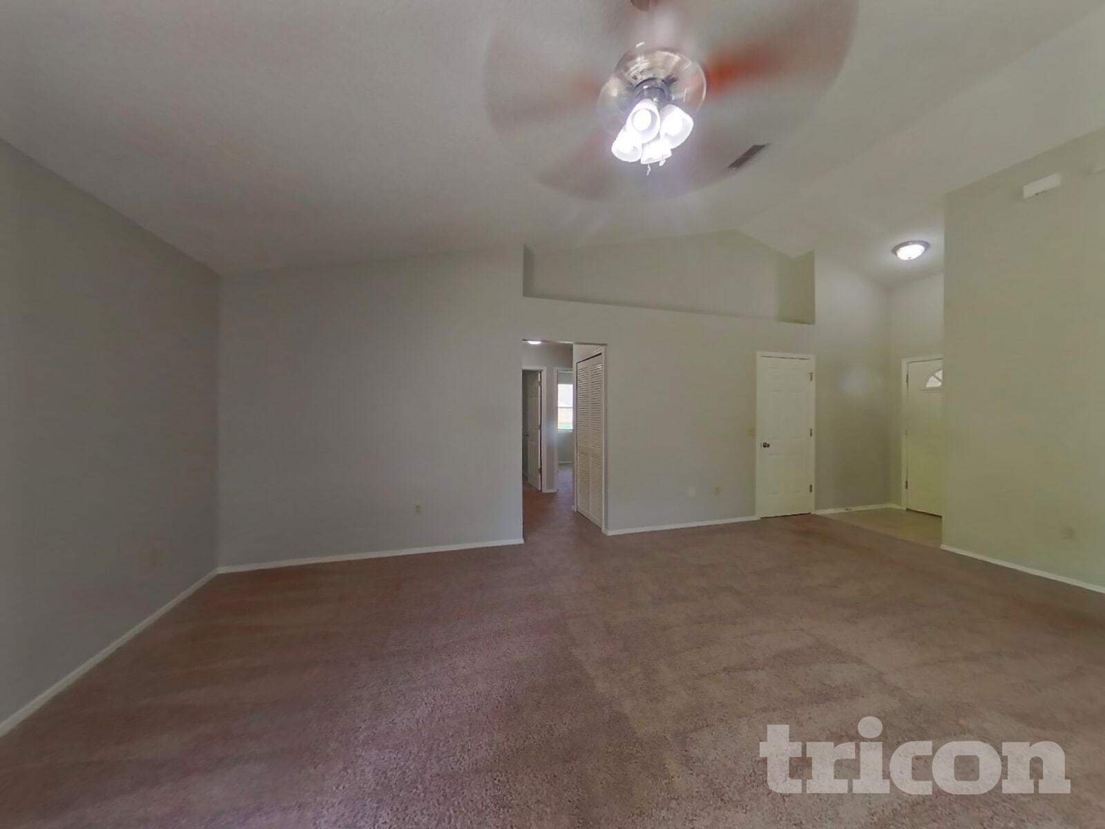 Building Photo - 635 Charles Pinckney St