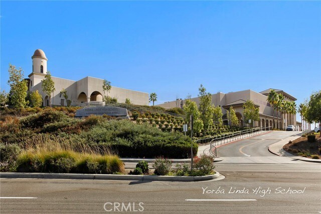Building Photo - 18558 Oaklawn Ln