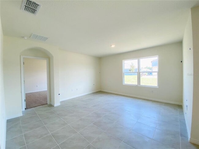 Building Photo - 5709 Horseshoe Loop