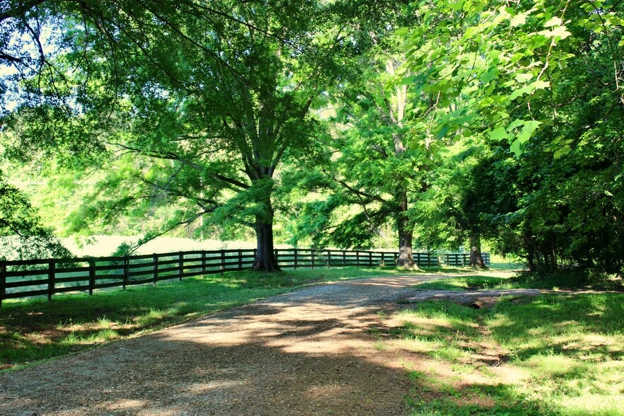 Driveway - 8212 S Lowell Rd