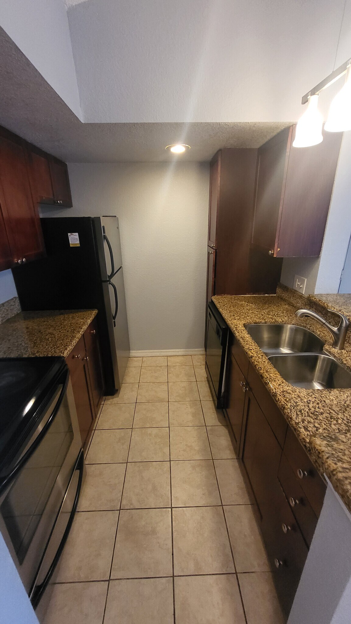 Building Photo - 5140 Conroy Rd