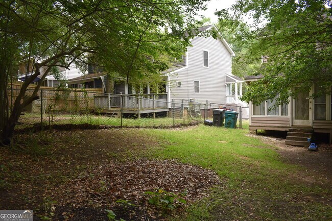 Building Photo - 4375 Barrington Pl