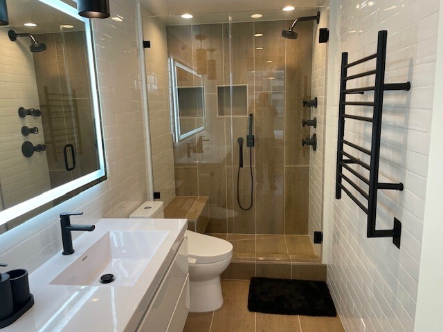 Building Photo - 10433 Wilshire Blvd