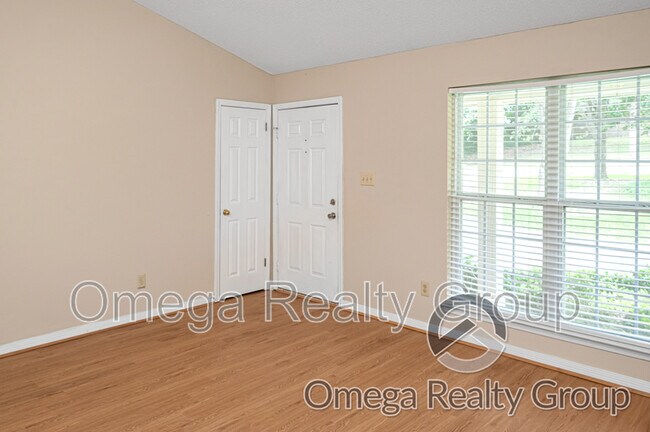 Building Photo - 4267 Springview Dr