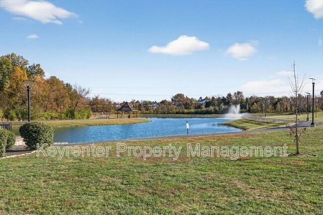 Building Photo - 1111 Ridgeway Dr