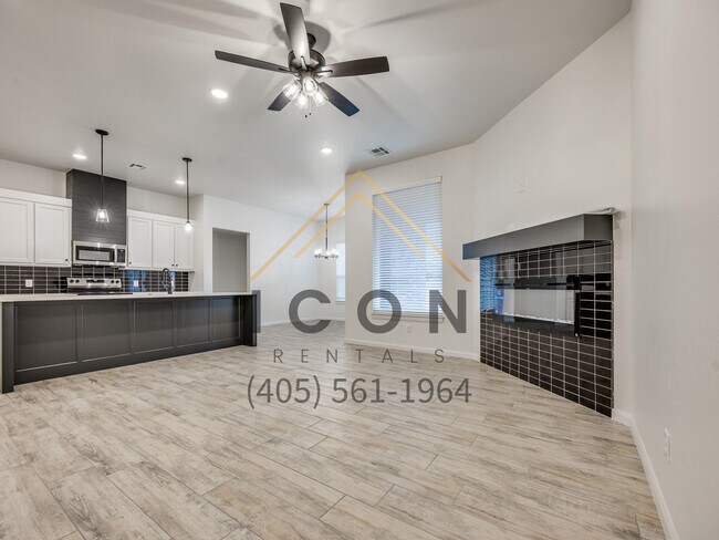 Building Photo - 5109 SE 85th St