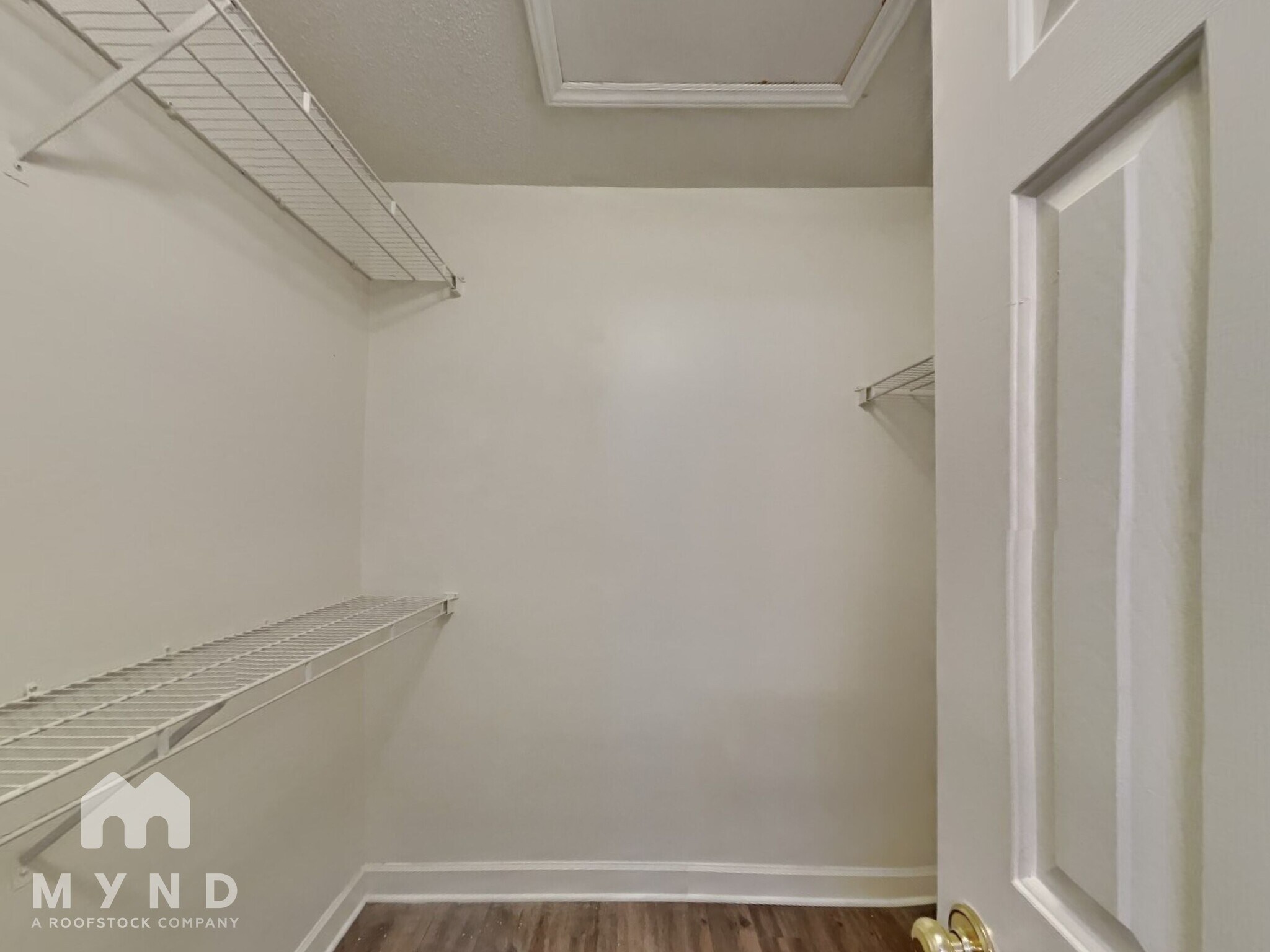 Building Photo - 204 Skylar Ln