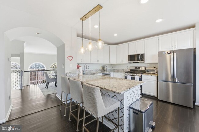 Building Photo - 24612 Nettle Mill Square