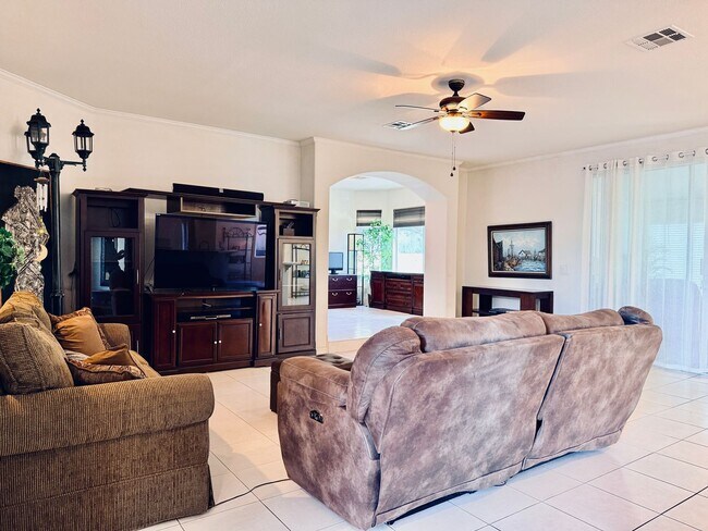 Building Photo - Partially furnished-Lovely 5 bedroom, 3 bath home in Legacy Master Series Community! $500 off fir...