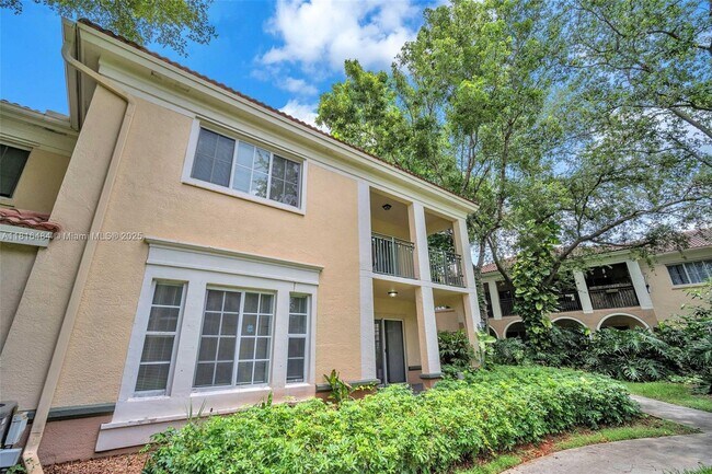 Building Photo - 2474 Centergate Dr