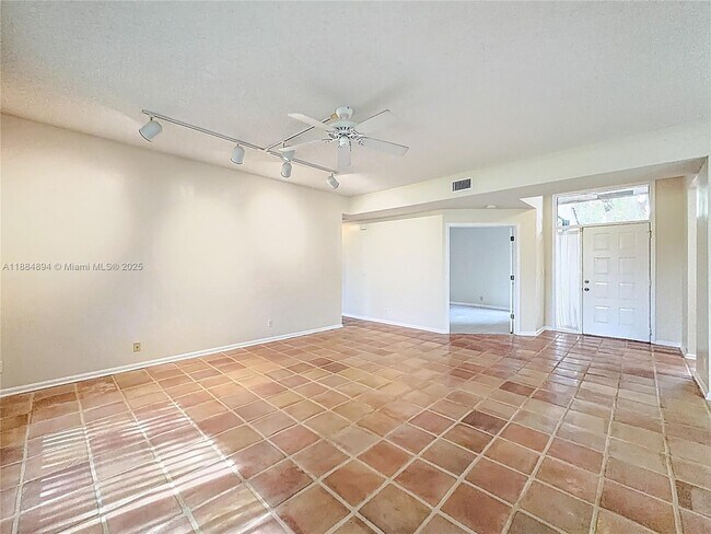 Building Photo - 10524 NW 10th St