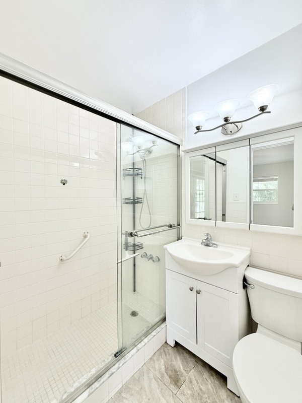 Building Photo - 9401 88th Way N