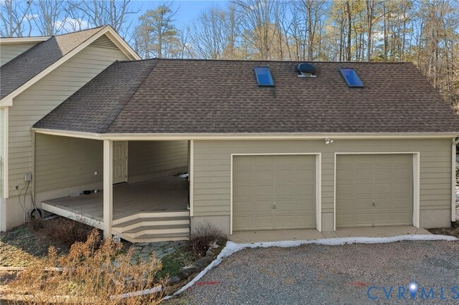 Building Photo - 3535 Meadow Rd