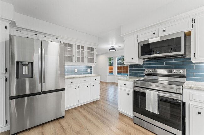 Building Photo - 15807 Crystal Brook Dr