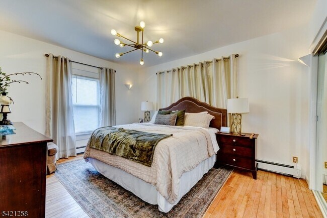 Building Photo - 11 Sterling Pkwy