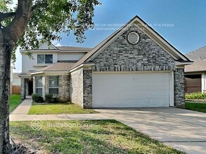 Building Photo - 1818 Day Lily Way