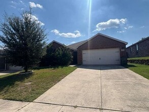 Building Photo - 3018 Pinyon Pl