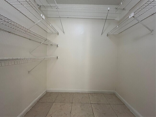 Building Photo - 2339 Linton Ridge Cir