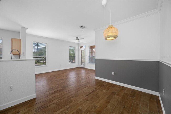 Building Photo - 5000 Culbreath Key Way