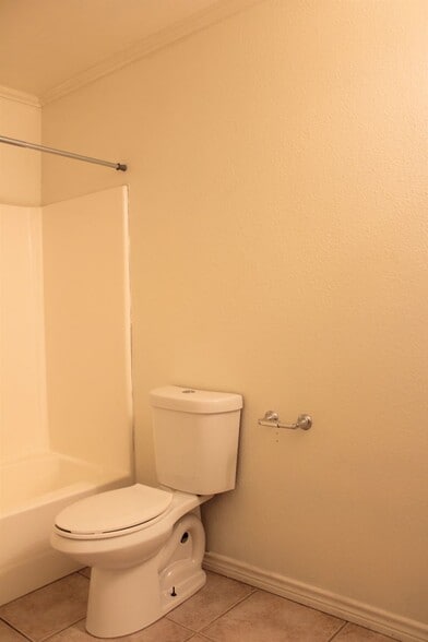 Bathroom 2 - 2575 W Denman St
