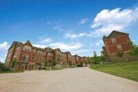 Building Photo - 2858 W Lakewood Dr