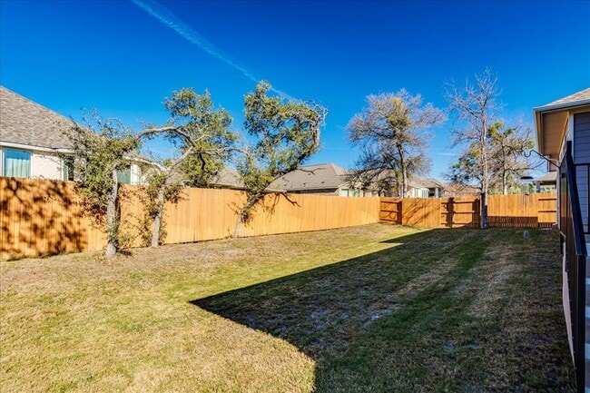 Building Photo - 200 Christi Ct