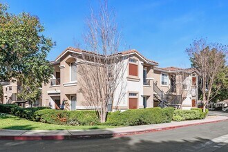 Building Photo - 10728 Sabre Hill Dr