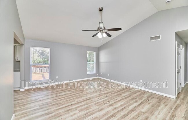Building Photo - 4927 Triple Tree Ct
