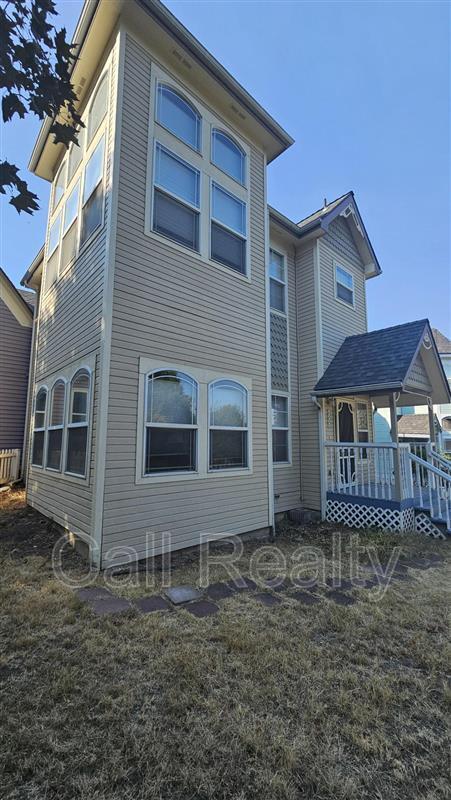 Building Photo - 1605 W 13th Ave