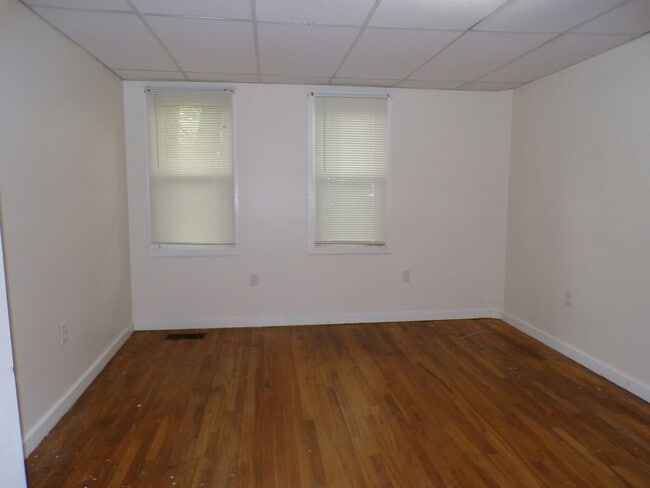 Building Photo - 74 N Main Ave