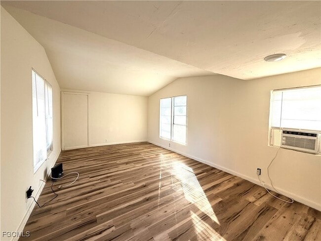 Building Photo - 8115 Tolles Dr