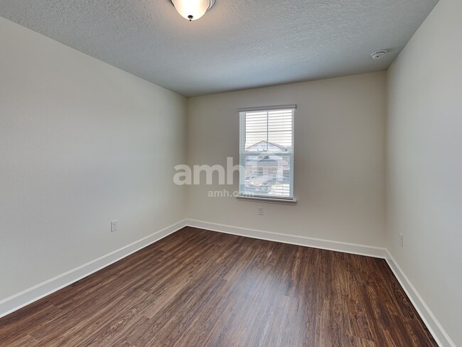Building Photo - 5795 Hampton Creek Rd