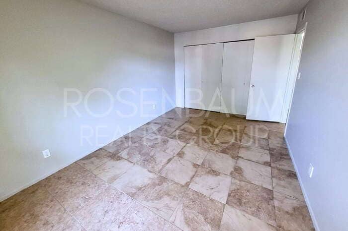 Building Photo - 1726 E 6th Ave