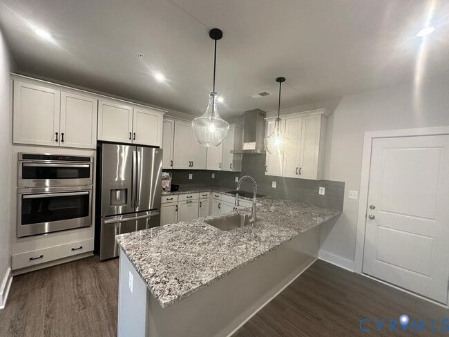 Building Photo - 579 Hazel Pl