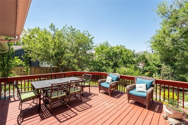 Building Photo - Wonderful 4-bedroom home in Greenwood South