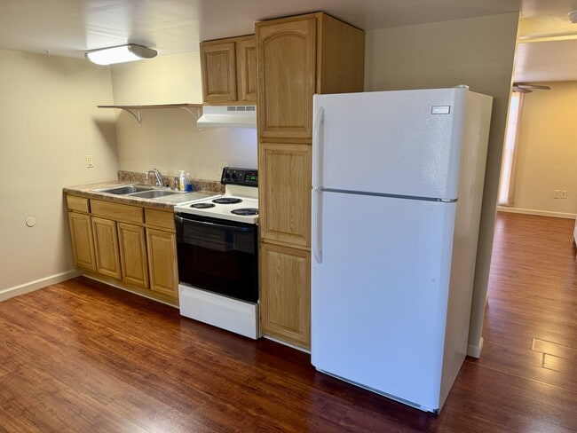 Building Photo - 3515 Mint Rd