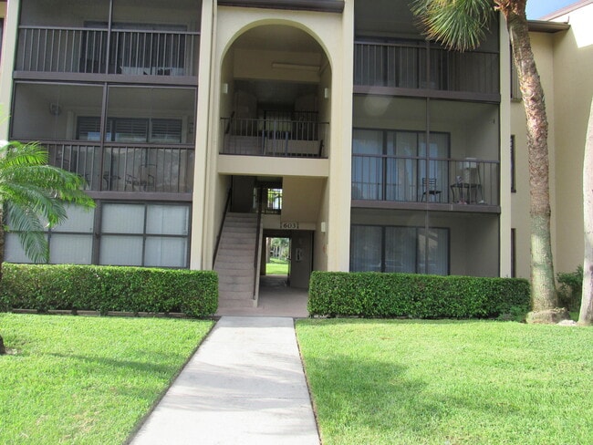 Building Photo - 603 Sea Pine Way