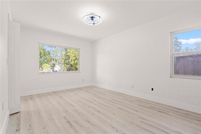 Building Photo - 1369 Pine Brook Dr