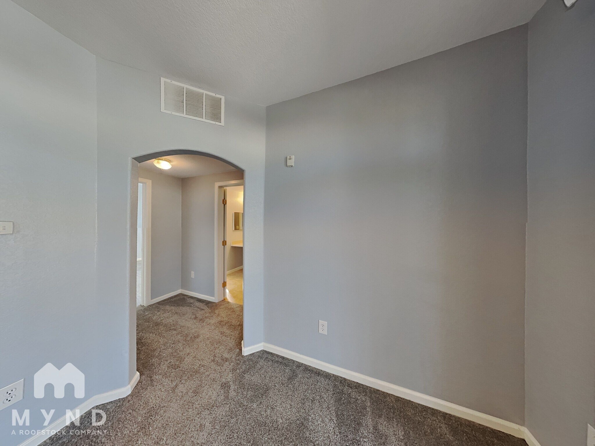 Building Photo - 5723 N Gibralter Way