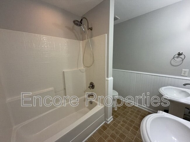 Building Photo - 710 Whitetail Creek Way