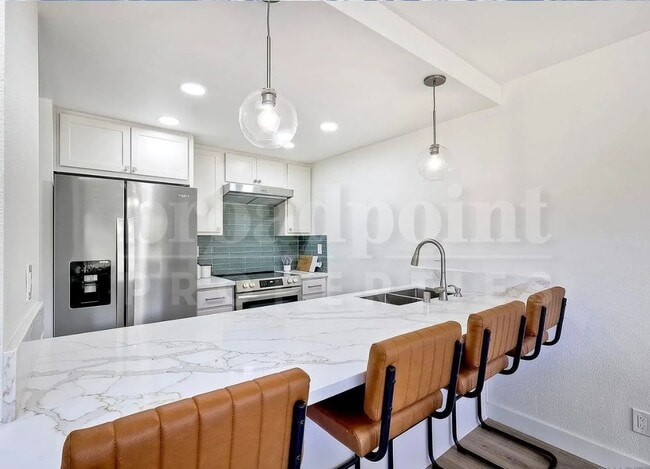 Building Photo - 2507 Navarra Dr