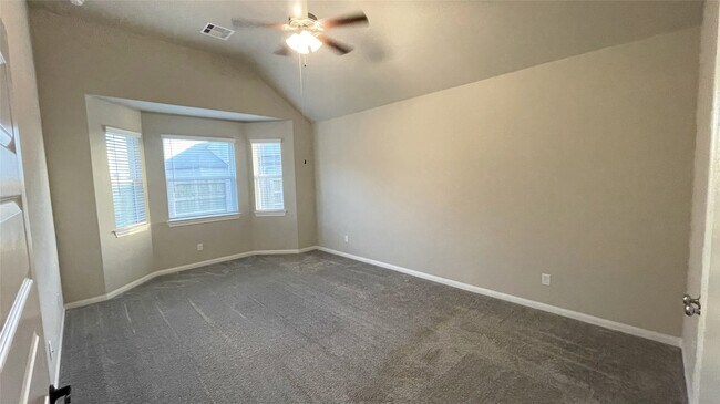Building Photo - 5802 Golden Peak Ln