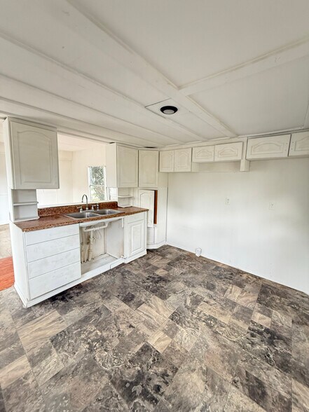 Building Photo - 920 Boardwalk Ln