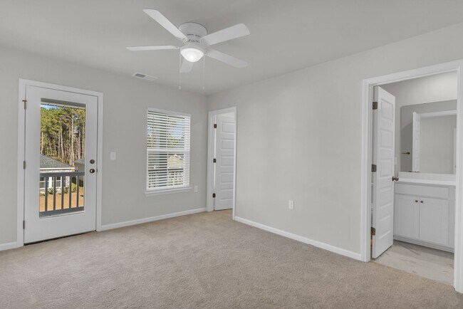 Building Photo - Perfect family home in Ocean Isle Beach