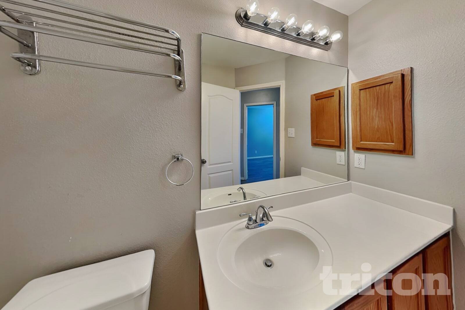 Building Photo - 9622 Discovery Rise