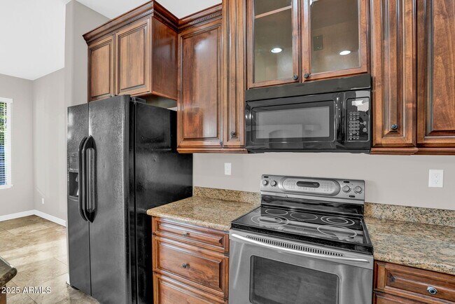 Building Photo - 1414 W Coral Reef Dr