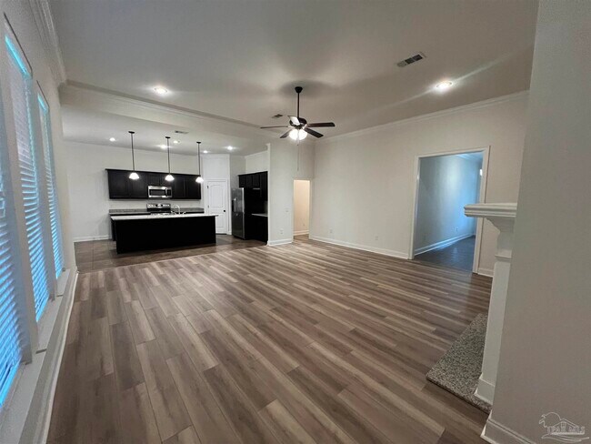 Building Photo - 4726 Pierce Ln